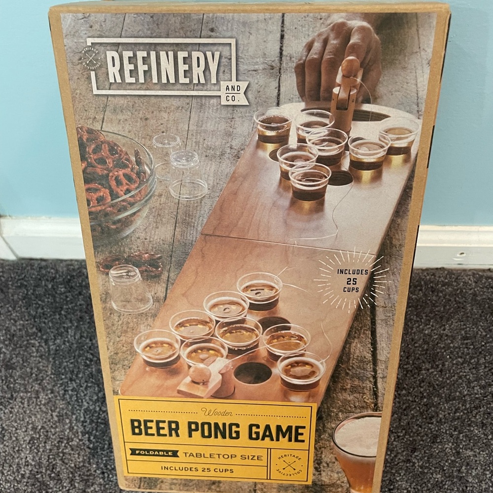 NEW Refinery and Co. Beer Pong Game Wooden Foldable Tabletop Includes 25 cups